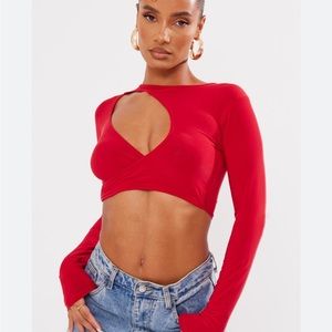 RED SLINKY LONG SLEEVE CROP TOP